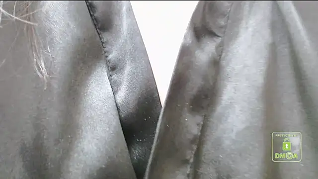 cute and hot online show from January 2025 09:13:01 AM