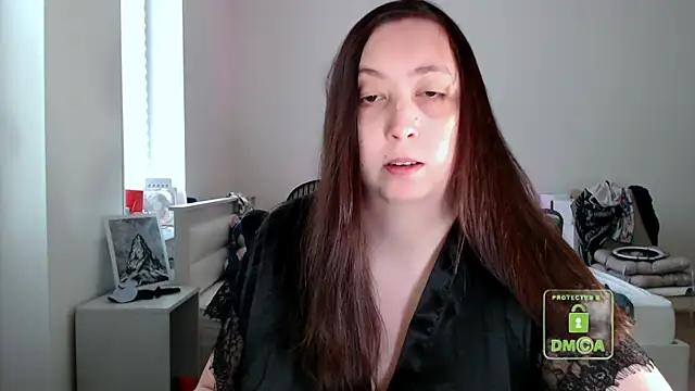Snapshot of cute_and_hot chatting on May 2026 12:45:02 PM cute and hot online show from May 2026 12:45:02 PM
