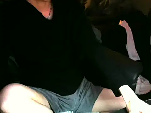 Snapshot of Ray175oo chatting on February 2025 04:47:01 PM Ray175oo online show from February 2025 04:47:01 PM