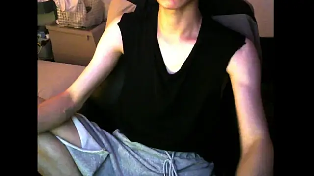 Snapshot of Ray175oo chatting on September 2025 06:13:02 PM Ray175oo online show from September 2025 06:13:02 PM