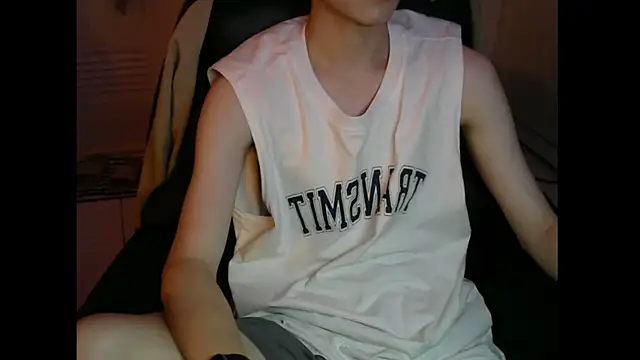 Snapshot of Ray175oo chatting on October 2025 03:52:01 PM Ray175oo online show from October 2025 03:52:01 PM