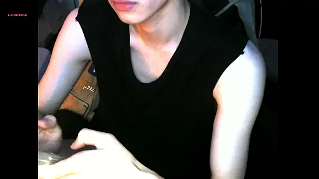 Snapshot of Ray175oo chatting on October 2025 05:47:03 PM Ray175oo online show from October 2025 05:47:03 PM