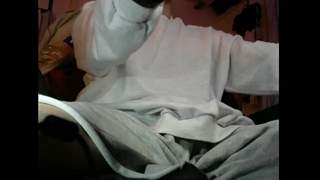 Ray175oo online show from December 2025 06:26:01 PM