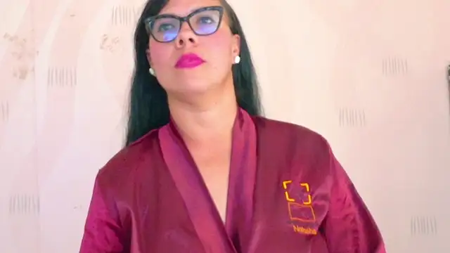 hotlatinateacher online show from September 2025 07:58:02 PM