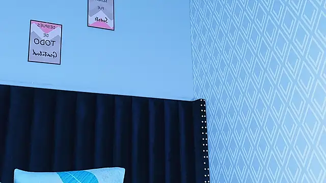 hotlatinateacher online show from March 2026 07:31:02 PM