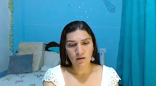 venus swet  online show from February 2025 02:28:01 AM