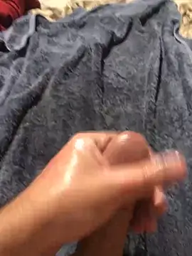 darksmoke011 online show from November 2025 11:48:01 PM