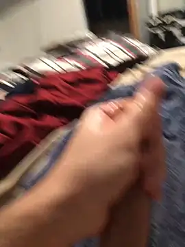 darksmoke011 online show from January 2026 01:41:02 AM