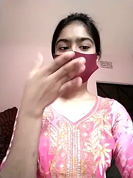 Arisha- online show from December 2025 10:32:02 AM