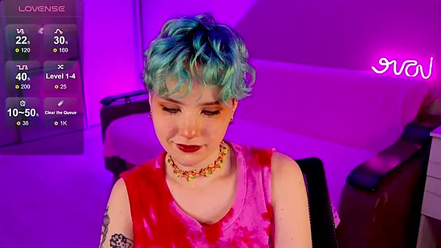 School Love online show from December 2024 04:17:01 PM