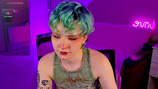 School Love online show from January 2025 04:13:01 PM