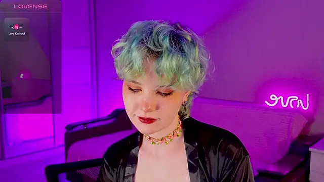 School Love online show from January 2025 04:08:01 PM