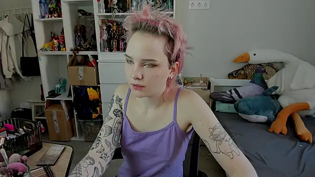 School Love online show from February 2026 07:02:02 AM