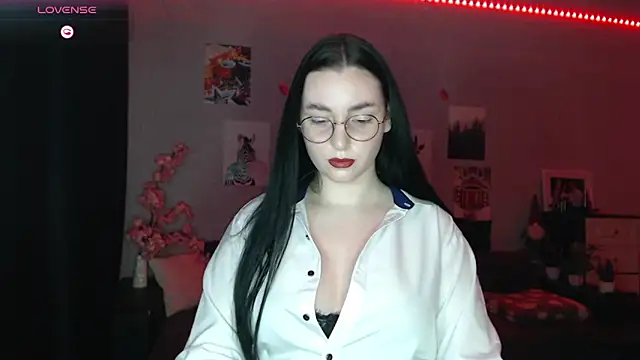 Fluffy Tiffy online show from March 2025 12:59:01 AM