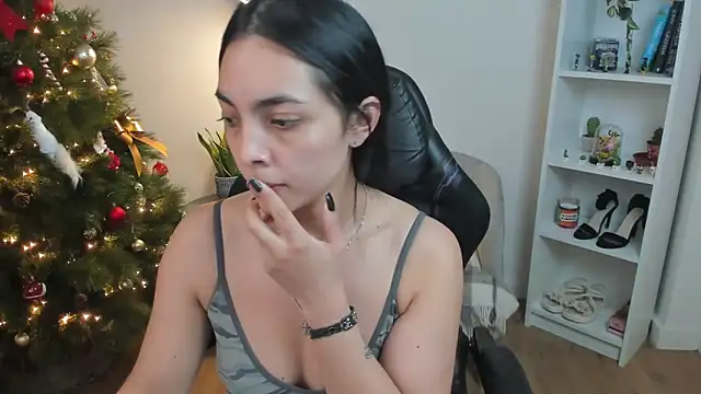  BellaEvans  online show from December 2025 05:55:02 AM