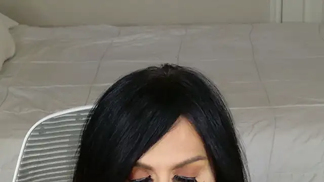 xprettysmilex online show from January 2026 09:52:02 PM