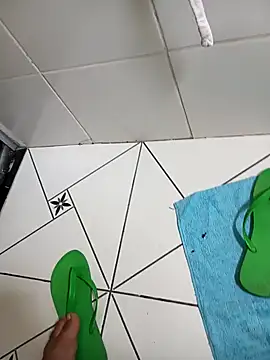 lobomisterioso13 online show from January 2025 12:54:01 PM