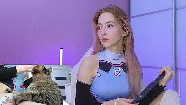 MichaDenver online show from January 2025 01:10:01 PM