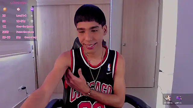 aldrinwhite online show from January 2025 06:56:02 PM