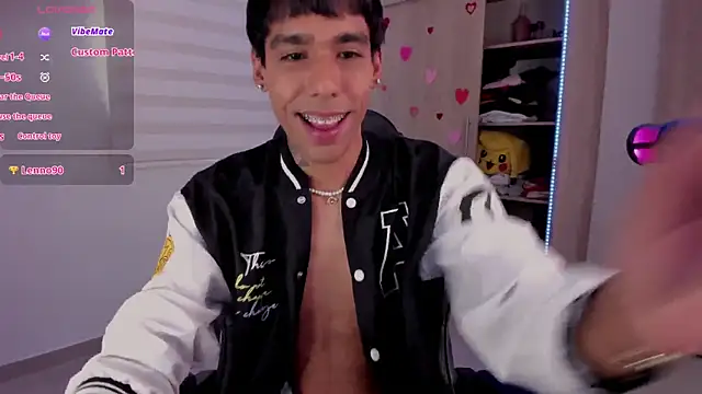 aldrinwhite online show from February 2025 06:13:01 PM