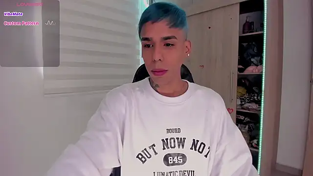 aldrinwhite online show from February 2025 02:46:02 PM