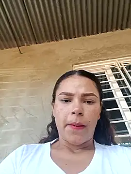 Mommy-Hot online show from February 2025 01:44:01 PM