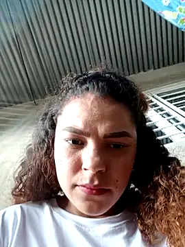 Mommy-Hot online show from March 2025 08:37:02 PM