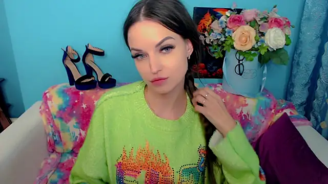 Snapshot of LindaaLu chatting on March 2025 03:30:01 AM LindaaLu online show from March 2025 03:30:01 AM