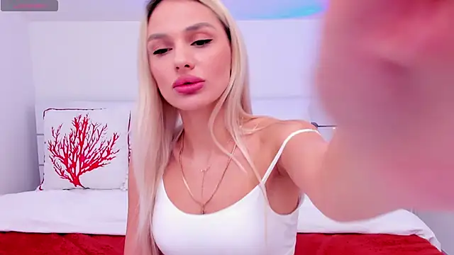 MissLoou online show from January 2025 06:27:02 AM