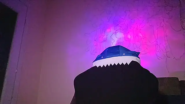 Snapshot of DanaWard chatting on November 2025 09:17:02 PM DanaWard online show from November 2025 09:17:02 PM