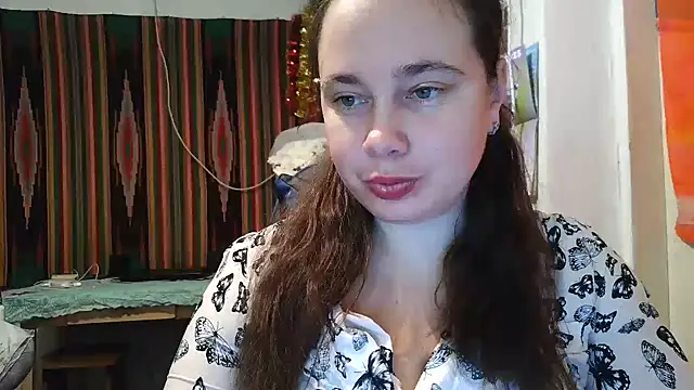 Cora Maro online show from September 2025 12:32:02 PM