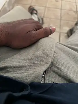 A-mira online show from October 2025 09:18:02 AM