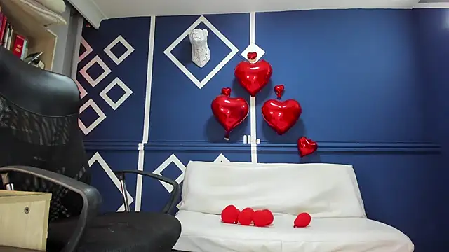 charolbruce 1 online show from February 2025 03:52:01 PM