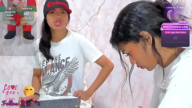 BarbieHotLaura online show from December 2024 04:40:02 PM