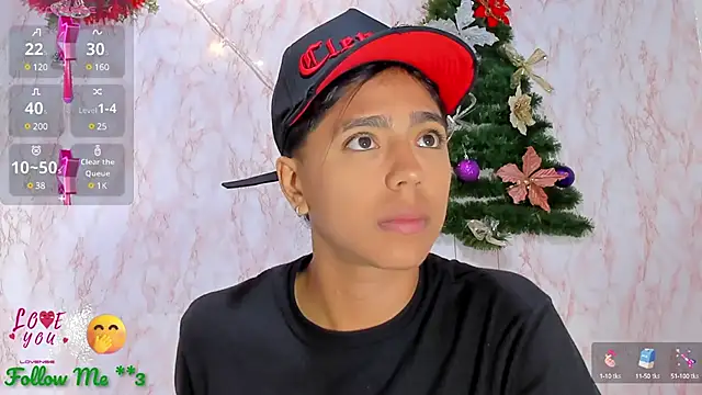 BarbieHotLaura online show from December 2024 02:04:01 AM