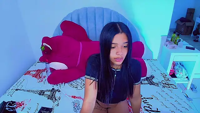 charlotte 0309 online show from December 2025 11:11:01 PM