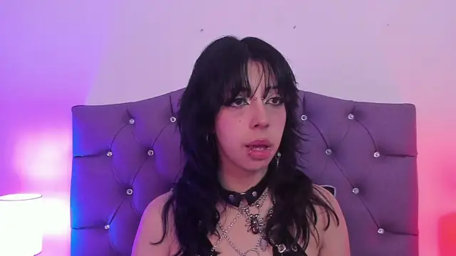 Nyx nayla online show from January 2025 06:54:02 PM