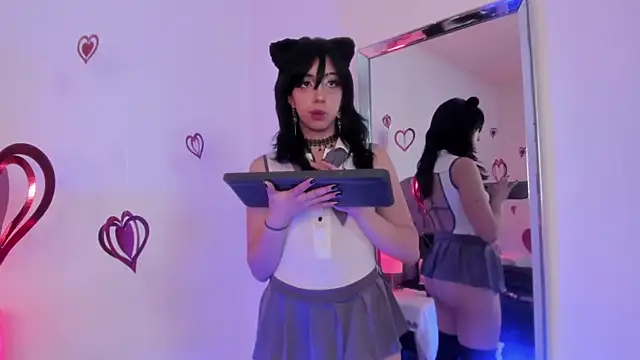 Nyx nayla online show from February 2025 04:39:01 AM