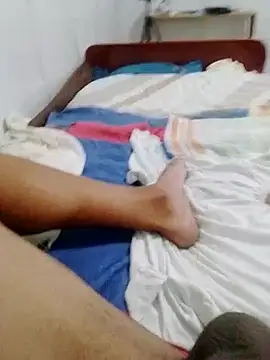 Leovmli online show from September 2025 08:19:01 PM