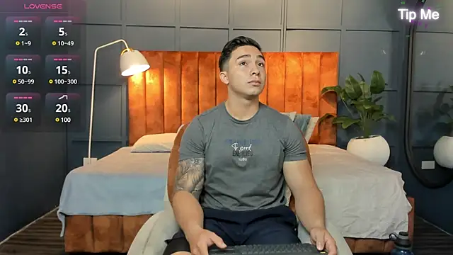 Ryan Hunt online show from January 2025 01:23:02 PM