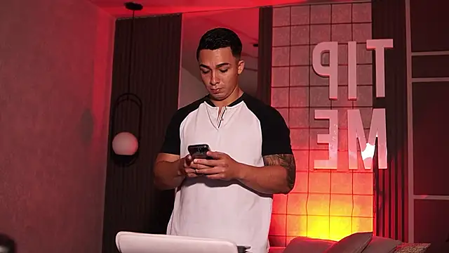 Ryan Hunt online show from January 2026 12:30:01 PM