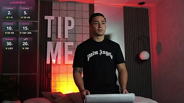 Ryan Hunt online show from January 2026 01:02:02 PM