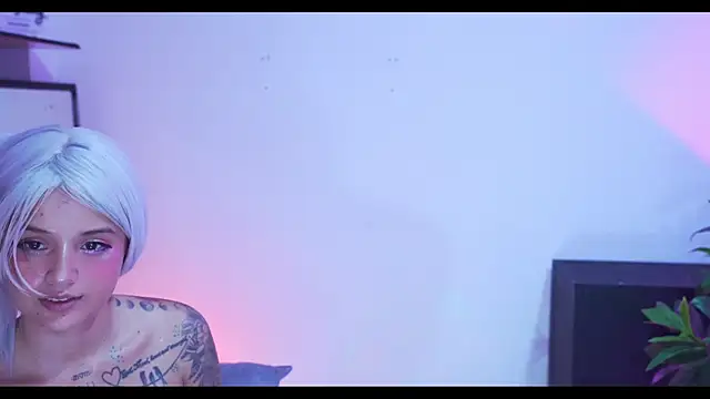 LorenRosse online show from January 2025 02:15:02 AM