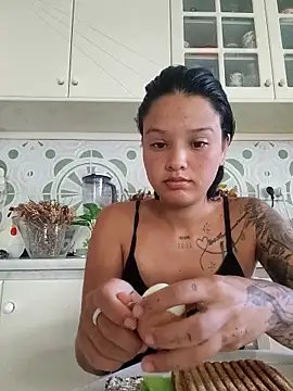 LorenRosse online show from September 2025 04:45:02 AM