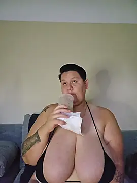 Snapshot of DevilDahm chatting on July 2026 10:43:02 AM DevilDahm online show from July 2026 10:43:02 AM