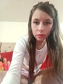 RubyEmerald online show from November 2025 03:31:01 AM