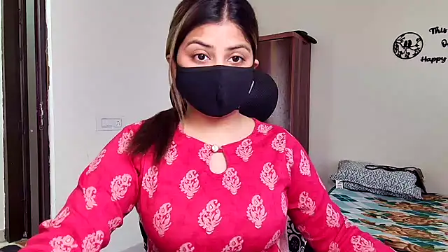 Hoty-Shivangi online show from February 2026 10:49:02 AM