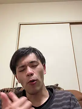 ryusei18570 online show from February 2025 05:57:01 PM