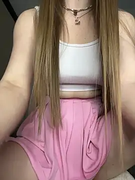 Snapshot of NickiLike chatting on February 2026 06:37:02 PM NickiLike online show from February 2026 06:37:02 PM