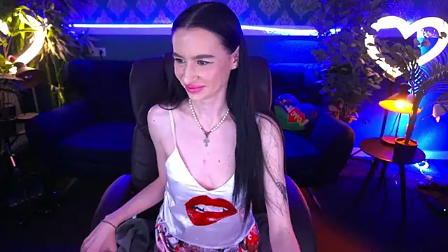 Snow WhiteeeX online show from February 2025 01:51:02 PM